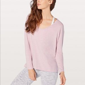 Lululemon back in action long sleeve